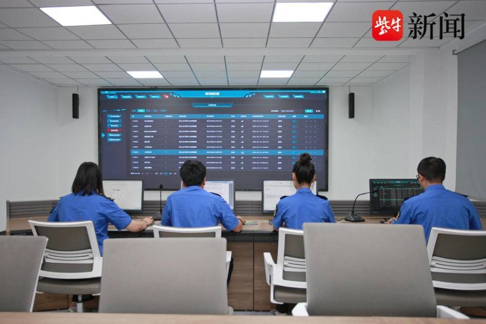 智慧燃?xì)獗O(jiān)測(cè)守護(hù)燃?xì)獍踩?/></a></div>
							<div   id=